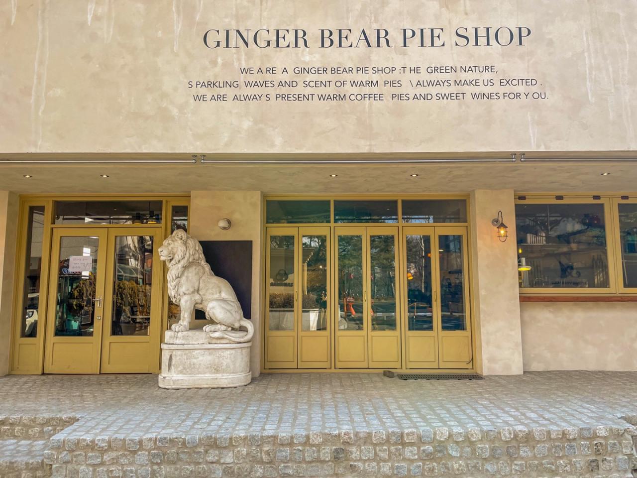 Review Ginger Bear Pie Shop: Địa điểm được sao Hàn thường xuyên lui tới!